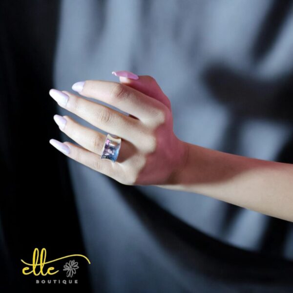 SHEIN Big Curved Smooth Surface Ring