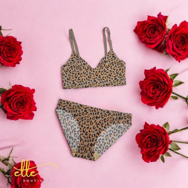 SHEIN Nude Fit 2pcs/Set Leopard Print Seamless Lingerie Set&nbsp