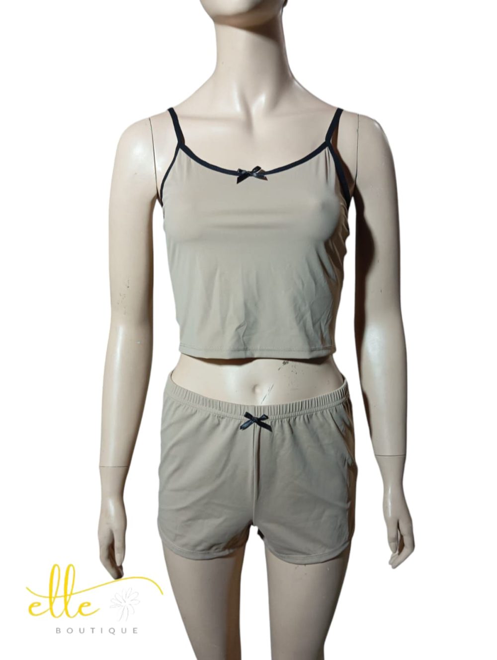 SHEIN Contrast Binding Cami Top & Bow Front Shorts Lounge Set - Image 5